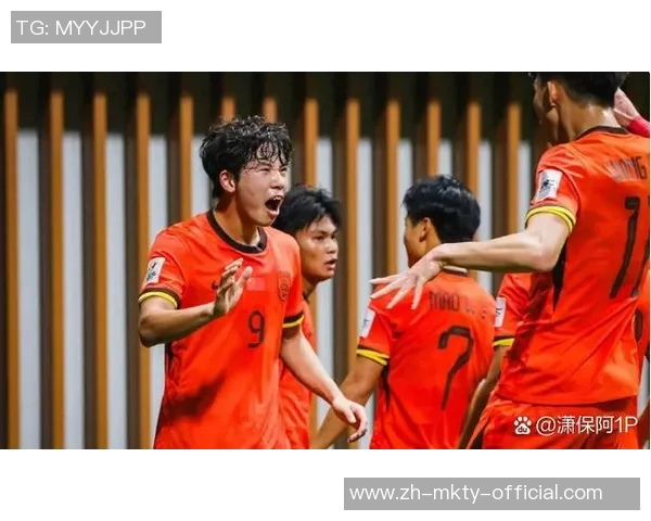 国足迎战卡塔尔全力以赴解说分析精彩瞬间回顾与战术解读